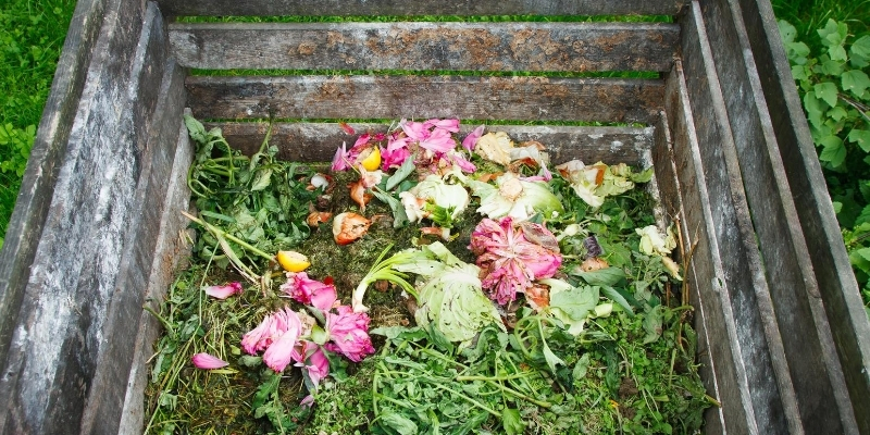 full-backyard-compost-bin